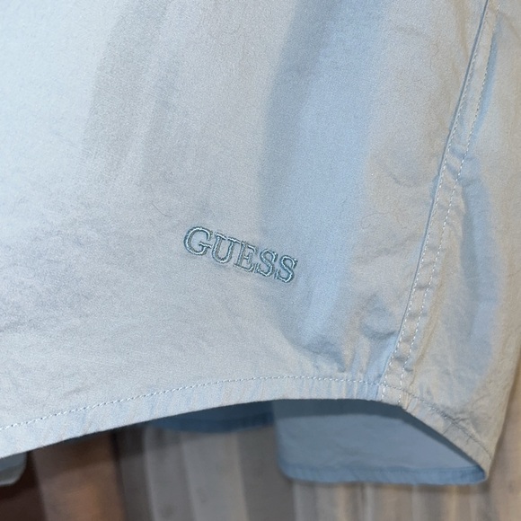 Guess Size XXL Pale Blue Short Sleeved Button Down Shirt - Picture 2 of 8